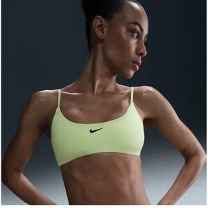 Nike Swim Essential Bralette Bikini Top